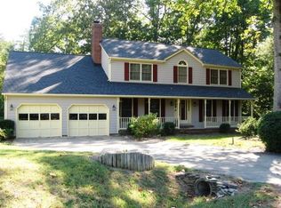 6 Hammond Ln, Fredericksburg, VA 22407