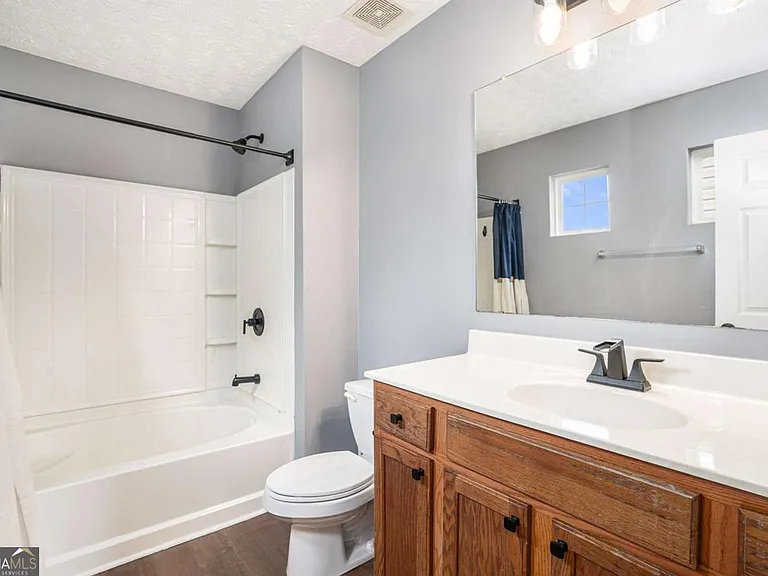 74 Slate Dr — Photo 8