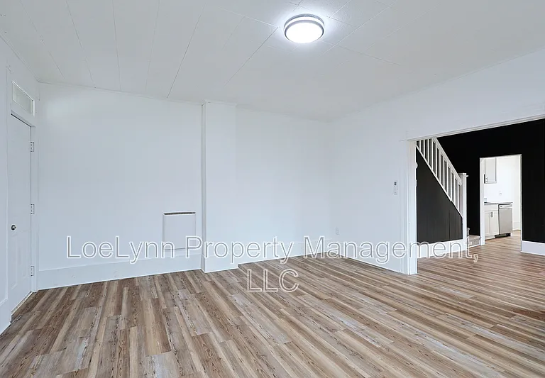 14208 Temple St #14208 — Photo 35