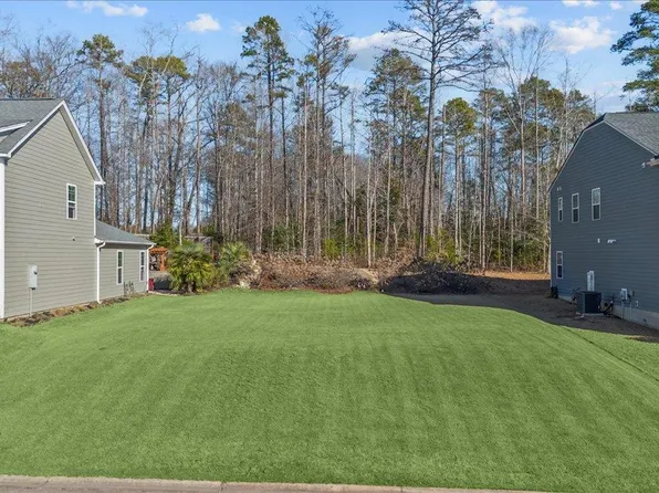 108 Woodland Chase Ct, Simpsonville, SC 29681
