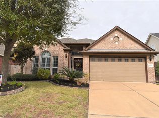 11414 Creekwood Hills Ln, Houston, TX 77070