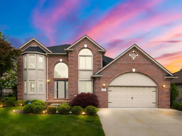 48301 Park Place Dr, Macomb, MI 48044