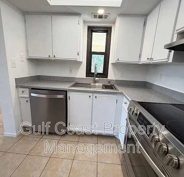 19505 Quesada Ave #U — Photo 11
