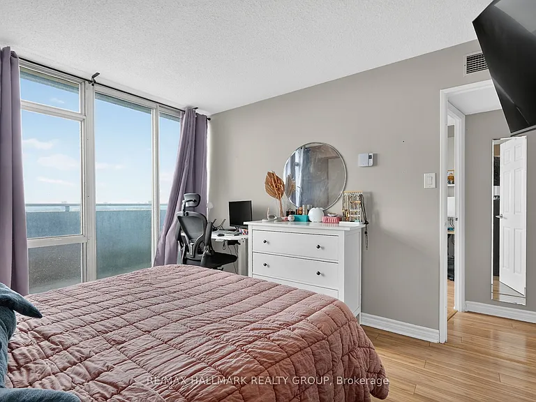 530 Laurier Ave W #1907 — Photo 26