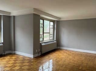 (Undisclosed Address), Fresh Meadows, NY 11366