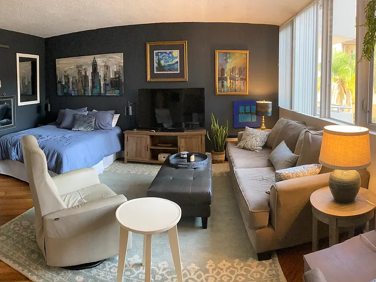 470 3rd St S #216 — Photo 3