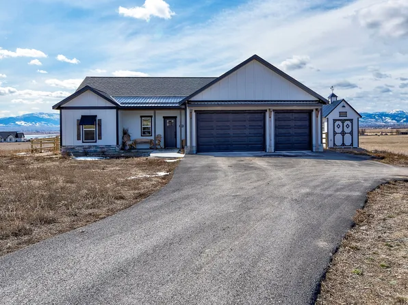 2265 Kenai Rd, Helena, MT 59602