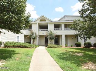 521 Spring Forest Rd APT B, Greenville, NC 27834