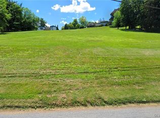 514 Bierys Bridge Rd, Bethlehem, PA 18017