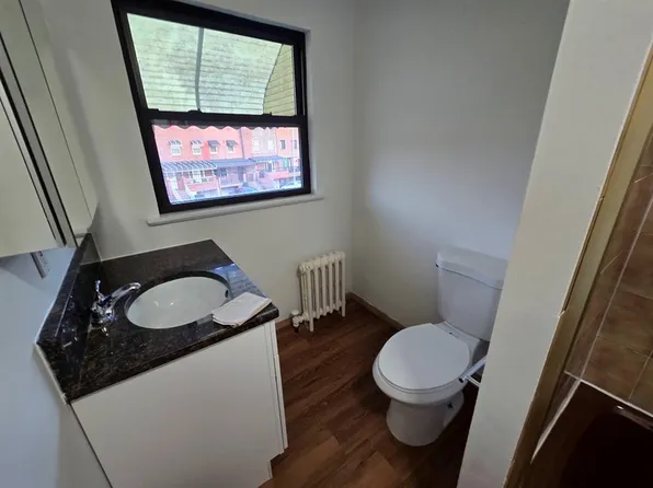 28-29 50th Street image 15 of 24