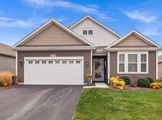 239 Durham St, North Aurora, IL 60542