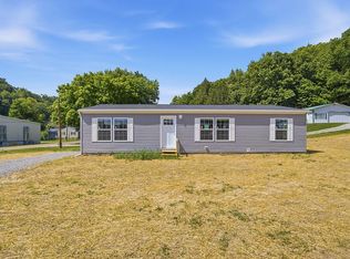 18426 Laurel St, Laurelville, OH 43135