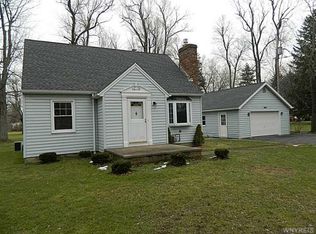 6651 Tonawanda Creek Rd, Lockport, NY 14094