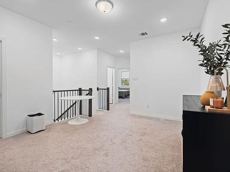 6435 Baritone Ct — Photo 14