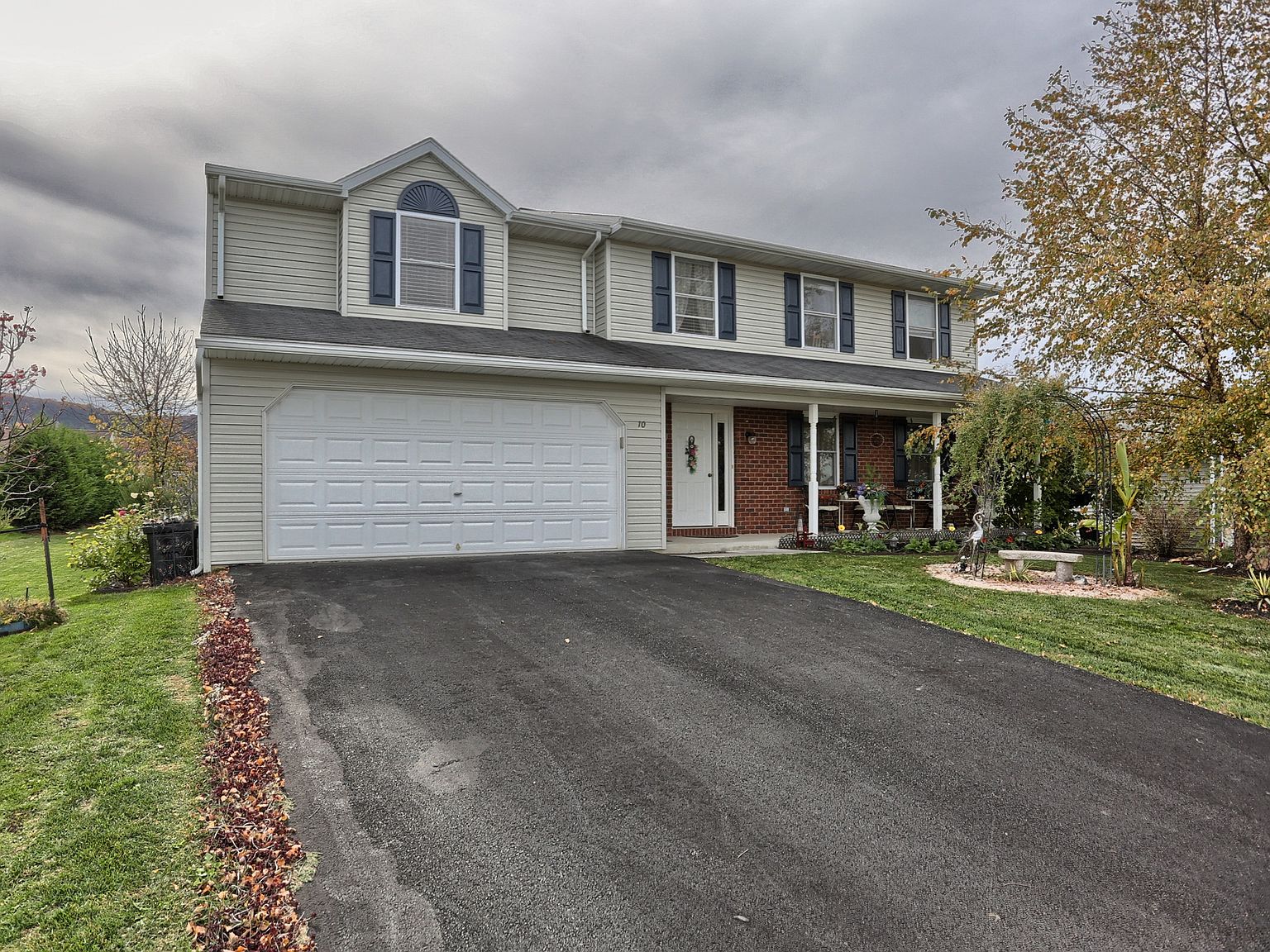 10 Garden Dr, Newmanstown, PA 17073 Zillow