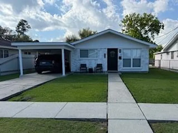 118 Vista Dr, Belle Chasse, LA 70037