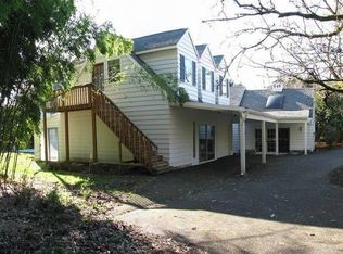 4960 Evergreen Way, Washougal, WA 98671