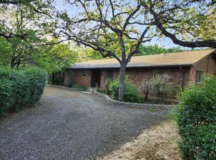 1141 Wildwood Ln, Denton, TX 76208