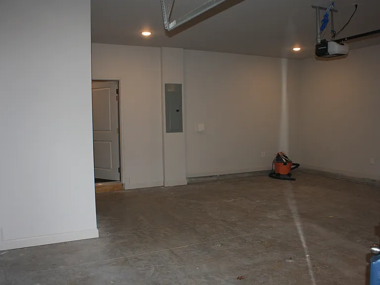 2 Car Garage