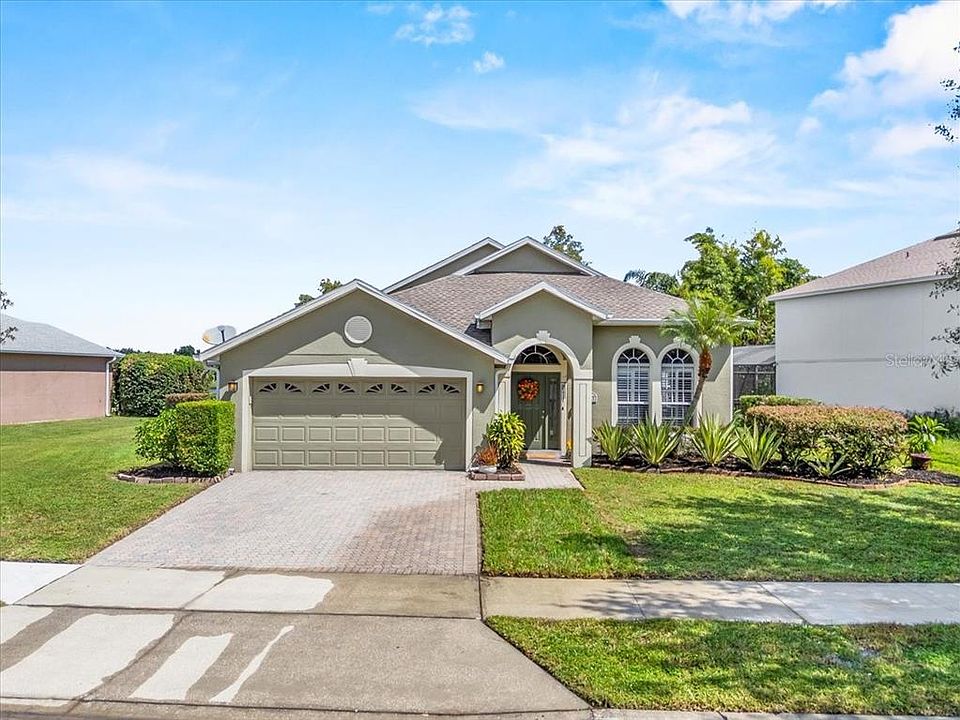 1st image of 6523 LAKE PEMBROKE PLACE