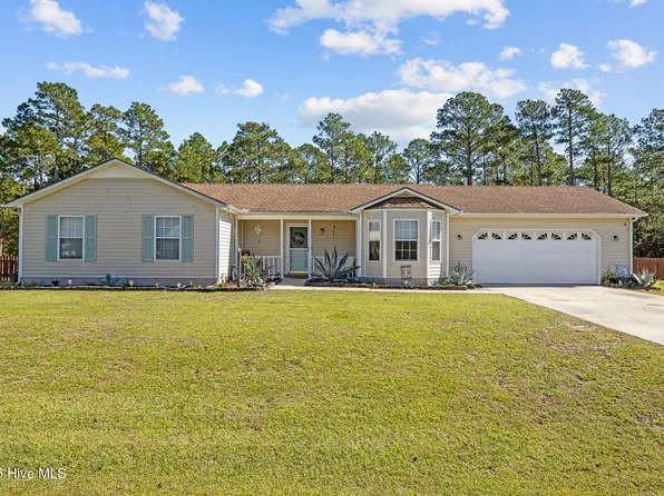 111 Countryside Court, Newport, NC 28570