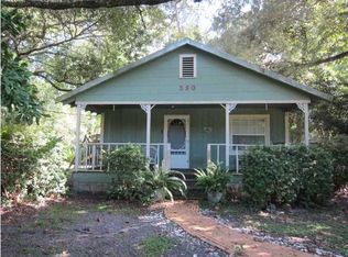 390 Bluff Rd, Apalachicola, FL 32320