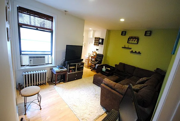 Rented by Bold New York | media 34