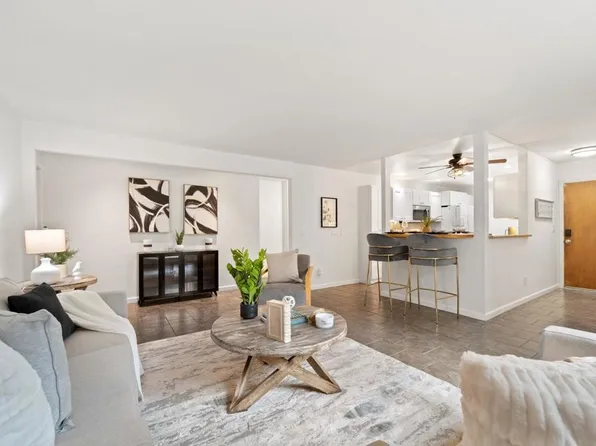 634 8th St APT 1, Imperial Beach, CA 91932