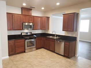 673 Mission De Oro Dr, Redding, CA 96003