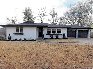 1619 Ridgeway Dr, Cape Girardeau, MO 63701
