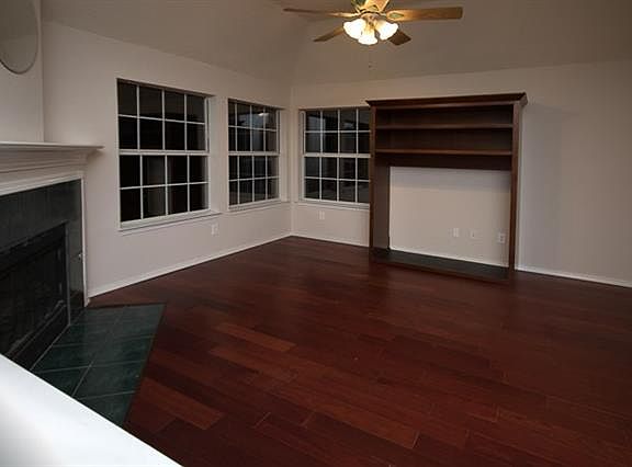 3rd image of 2401 Katina Dr