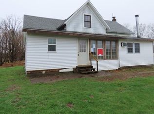 2698 Haak Rd, Walworth, NY 14568