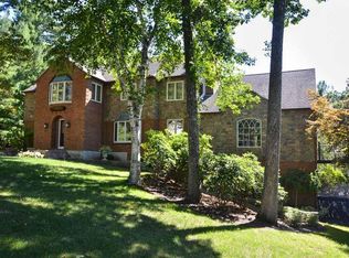 47 Breezy Knl, Avon, CT 06001