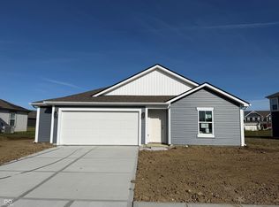 1420 Aster Dr, Shelbyville, IN 46176