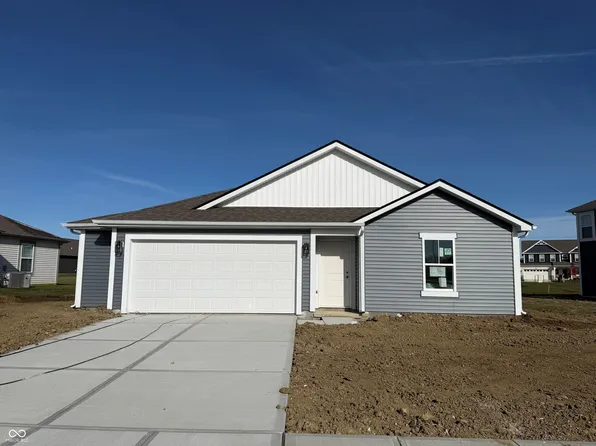 1420 Aster Dr, Shelbyville, IN 46176