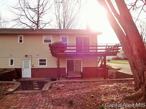 5th image of 1366 Clark St