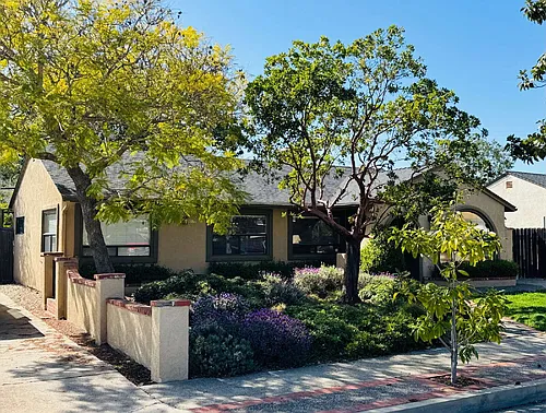 324 Cuesta Dr Photo 1