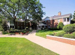 2820 Marshall Ct UNIT 7, Madison, WI 53705