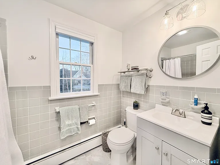 139 Highland Ave — Photo 29
