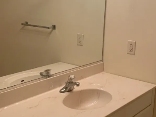 WI2502, 2502 Wilson St #Wi2502-4, Menomonie, WI 54751