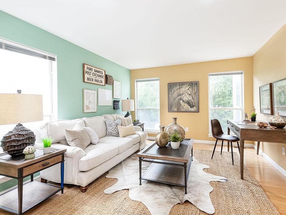 16636 Chesterfield Manor Dr, Chesterfield, MO 63005 Zillow