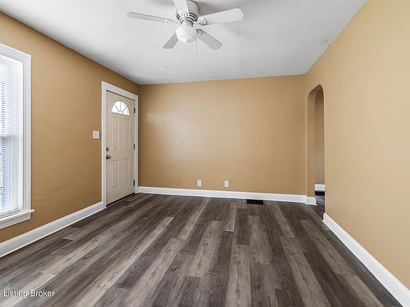 5th image of 3911 Jewell Ave