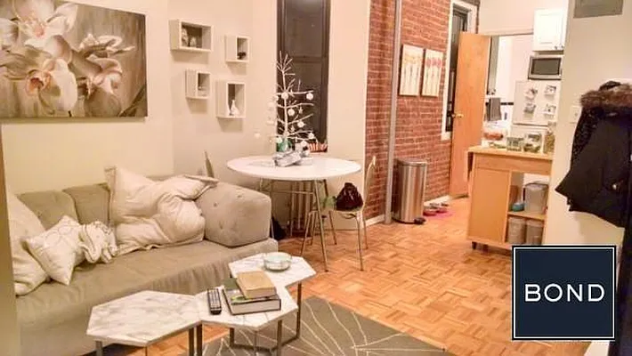 Rented by Bond New York | media 15