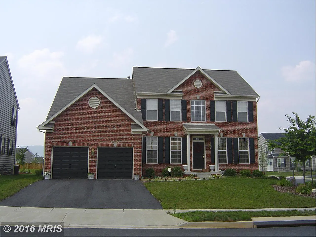 1910 Belford Dr photo 1