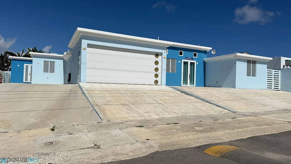 Building Photo - C2 Olas De Boqueron #C2