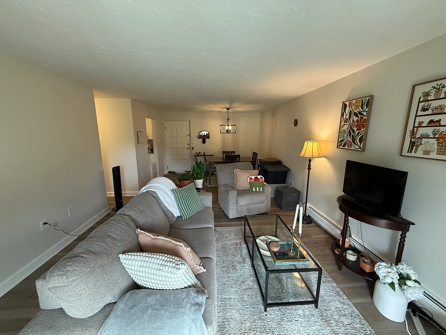 2 bed, 2.0 bath, 996 sqft, $2,600 — Photo 4