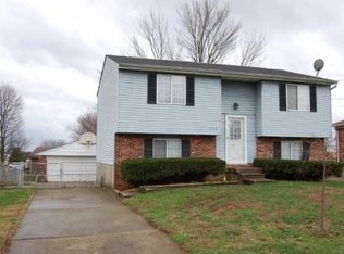 3708 Arcadia Ct, Louisville, KY 40229