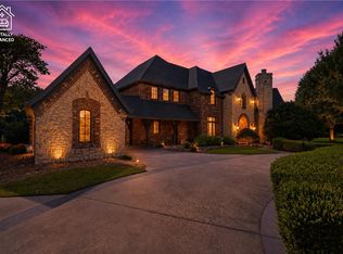 11301 Pembrook Cir, Bentonville, AR 72712
