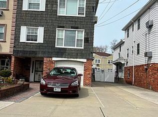 89-11 Aubrey Ave #1, Ridgewood, NY 11385