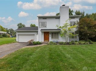 3212 Lenox Dr, Dayton, OH 45429